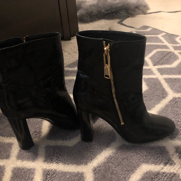 BURBERRY snakeskin boots - Picture 2 of 5
